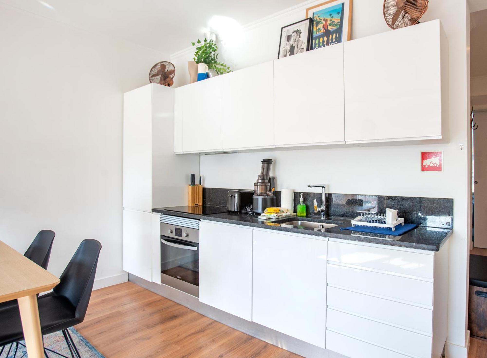 Bright Apartment In Lissabon Buitenkant foto